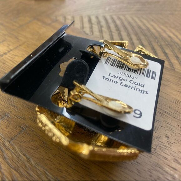 Large Gold Tone Earrings - Picture 3 of 3